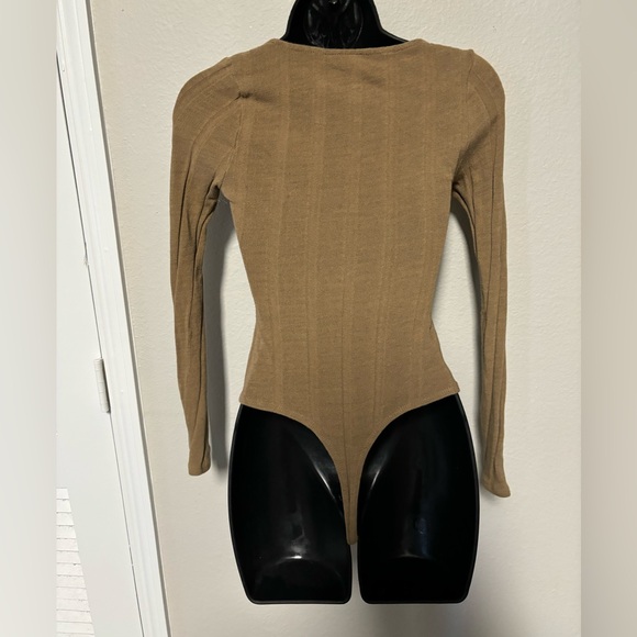LONG SLEEVE SQUARE NECK BODYSUIT - Picture 4 of 4